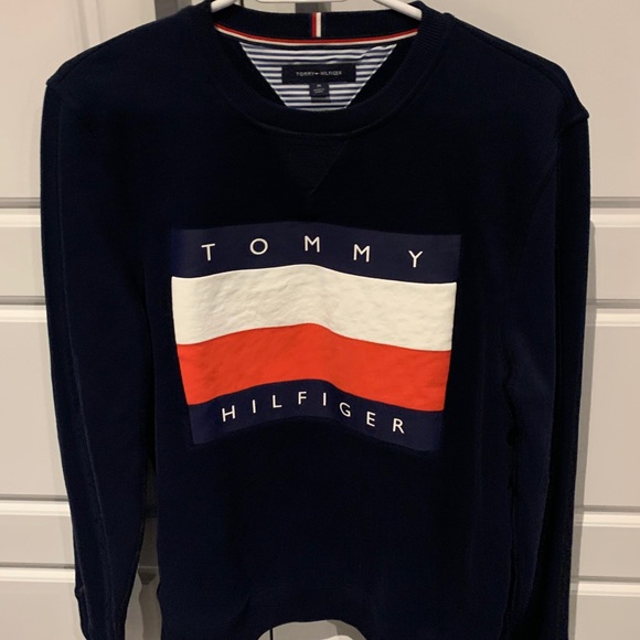 Tommy Hilfiger sweater in perfect condition! - Picture 1 of 3